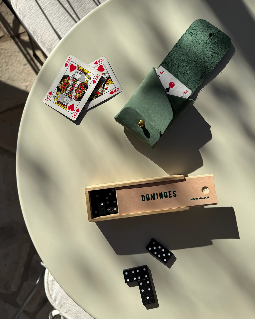 GP DOMINOES