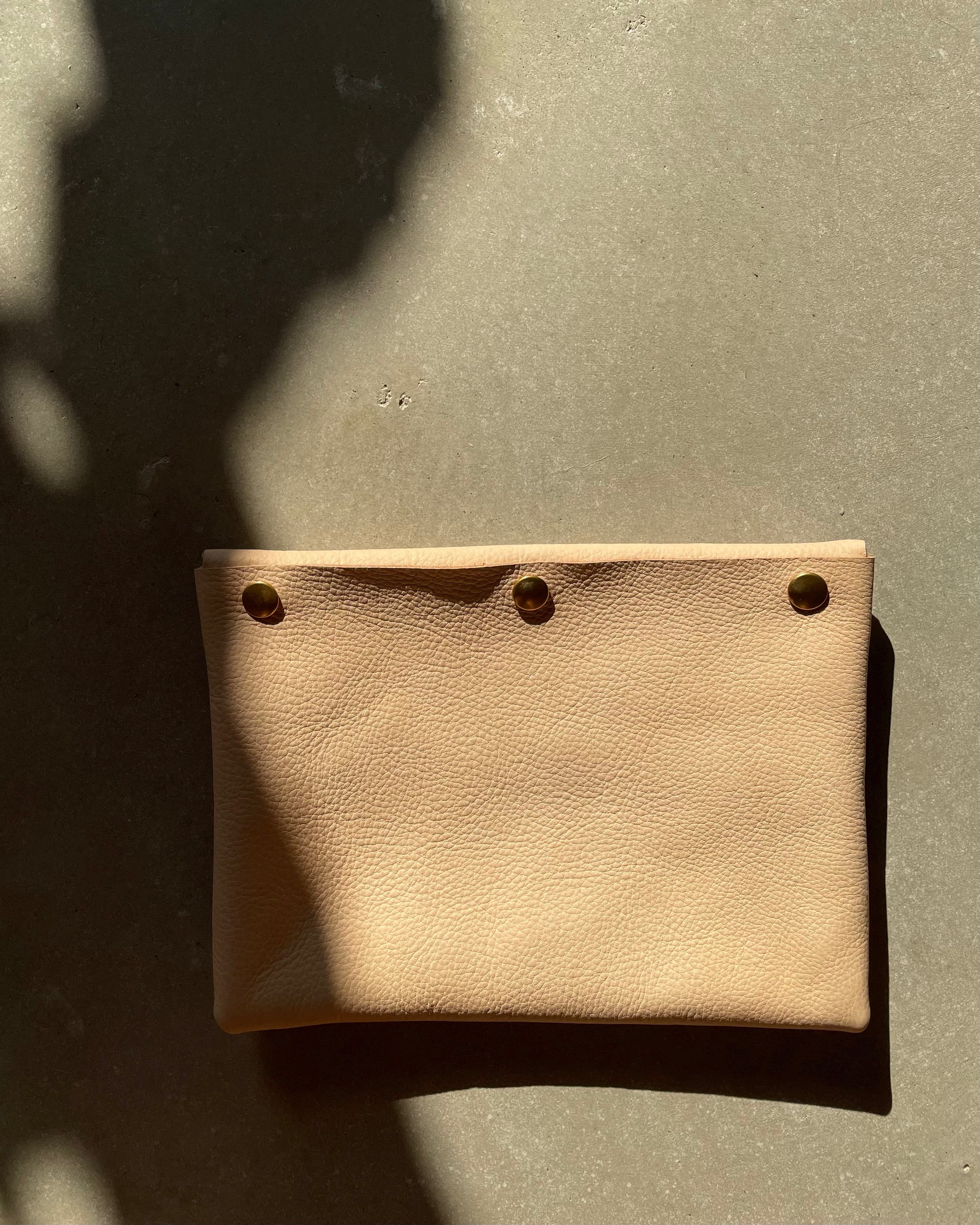 GP POUCH
